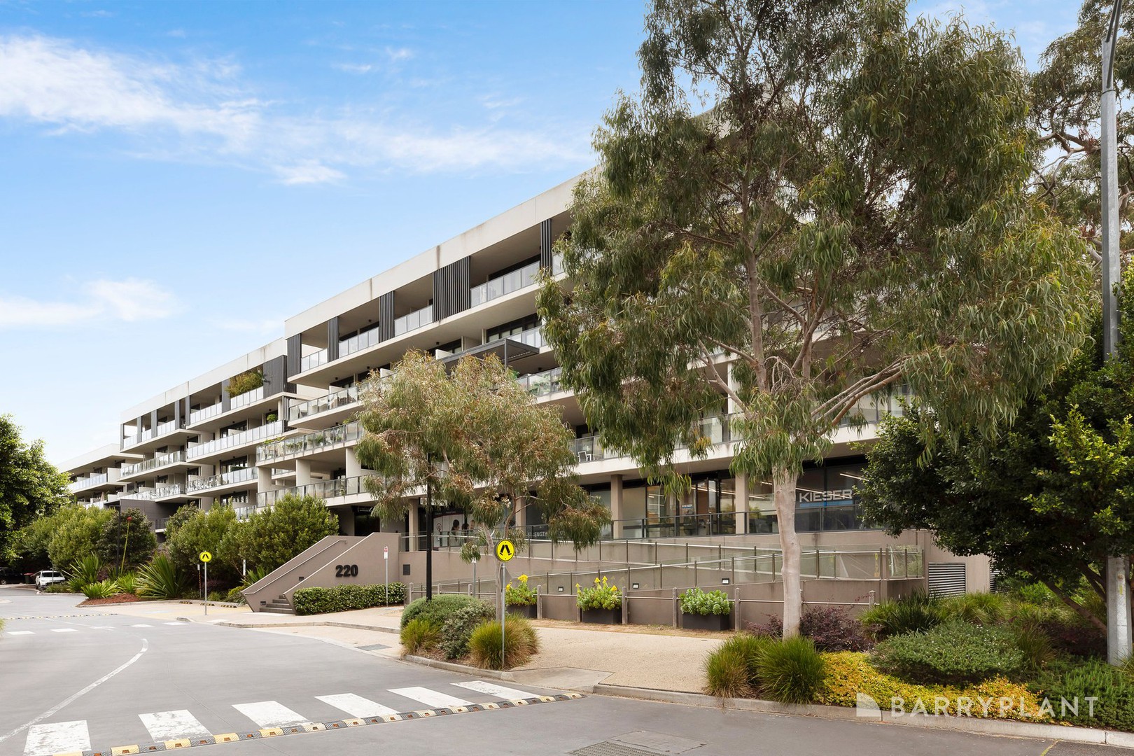 335/220 Bay Road, Sandringham - Image 1