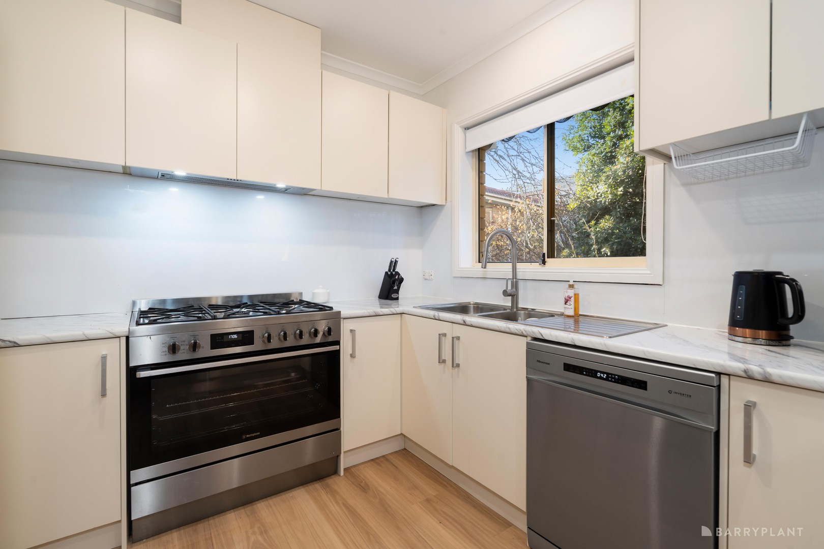 33A Cassowary Street, Doncaster East, VIC 3109, Doncaster East - Thumbnail 5