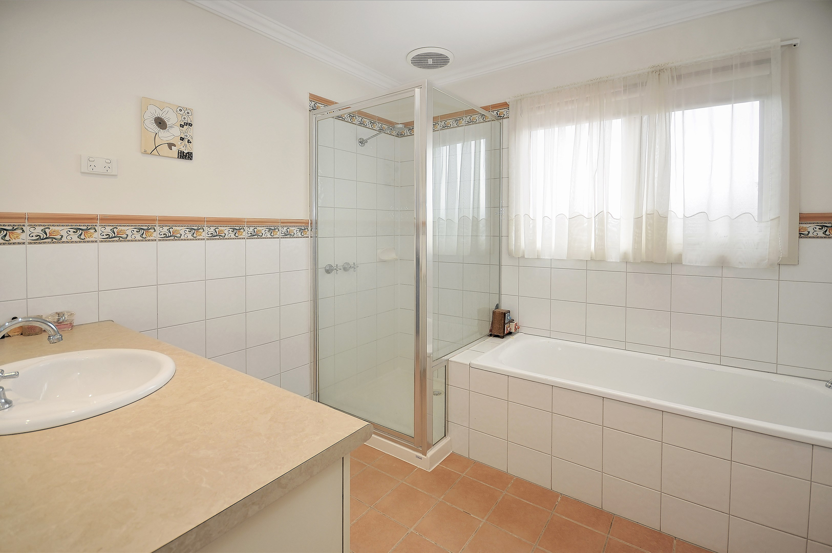 33A Fawkner Crescent, Keilor East, VIC 3033, Keilor East - Thumbnail 6