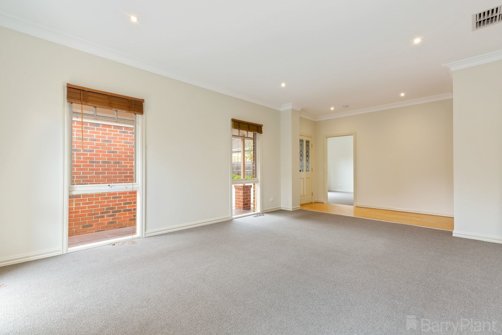 33A Holland Road, Ringwood East, VIC 3135 - Thumbnail 2 - 04/05/2022