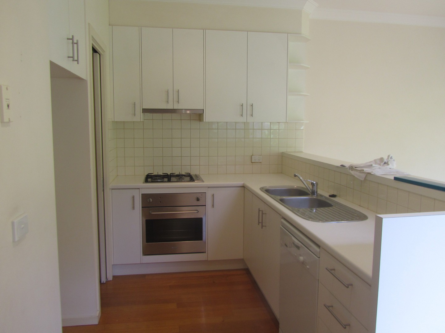 33A Kintore Crescent, Box Hill, VIC 3128, Box Hill - Thumbnail 3