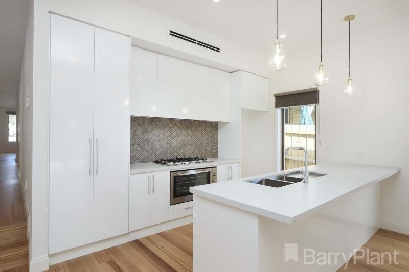 33A Newman Street, Niddrie, VIC 3042, Niddrie - Thumbnail 4