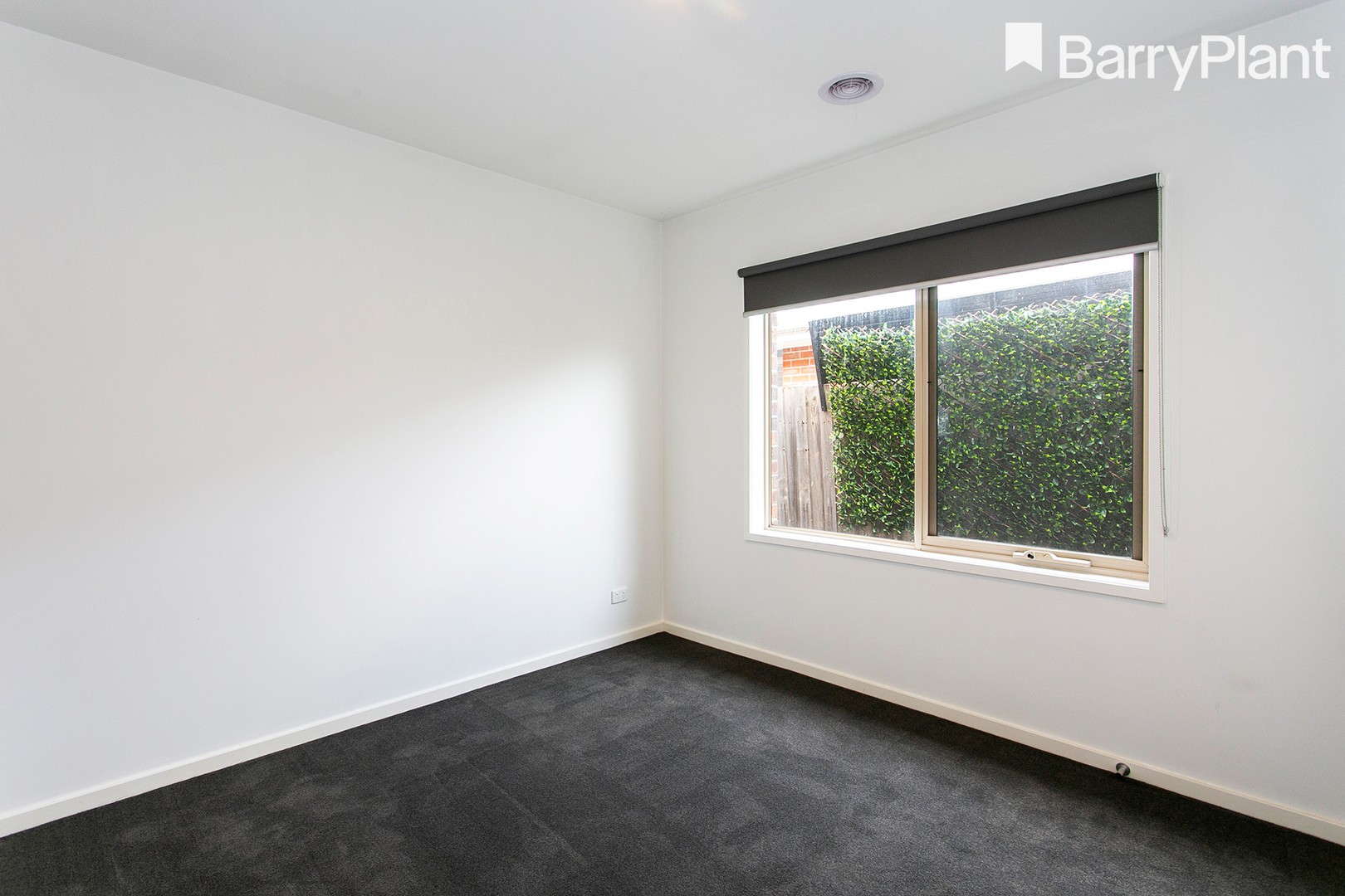 33a Parer Street, Frankston, VIC 3199, Frankston - Thumbnail 2