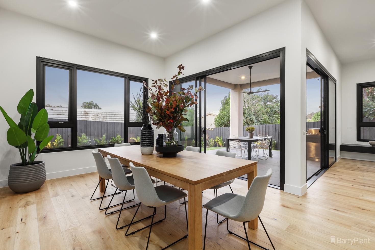 33a Sinclair Avenue, Templestowe Lower, VIC 3107, Templestowe Lower - Thumbnail 4