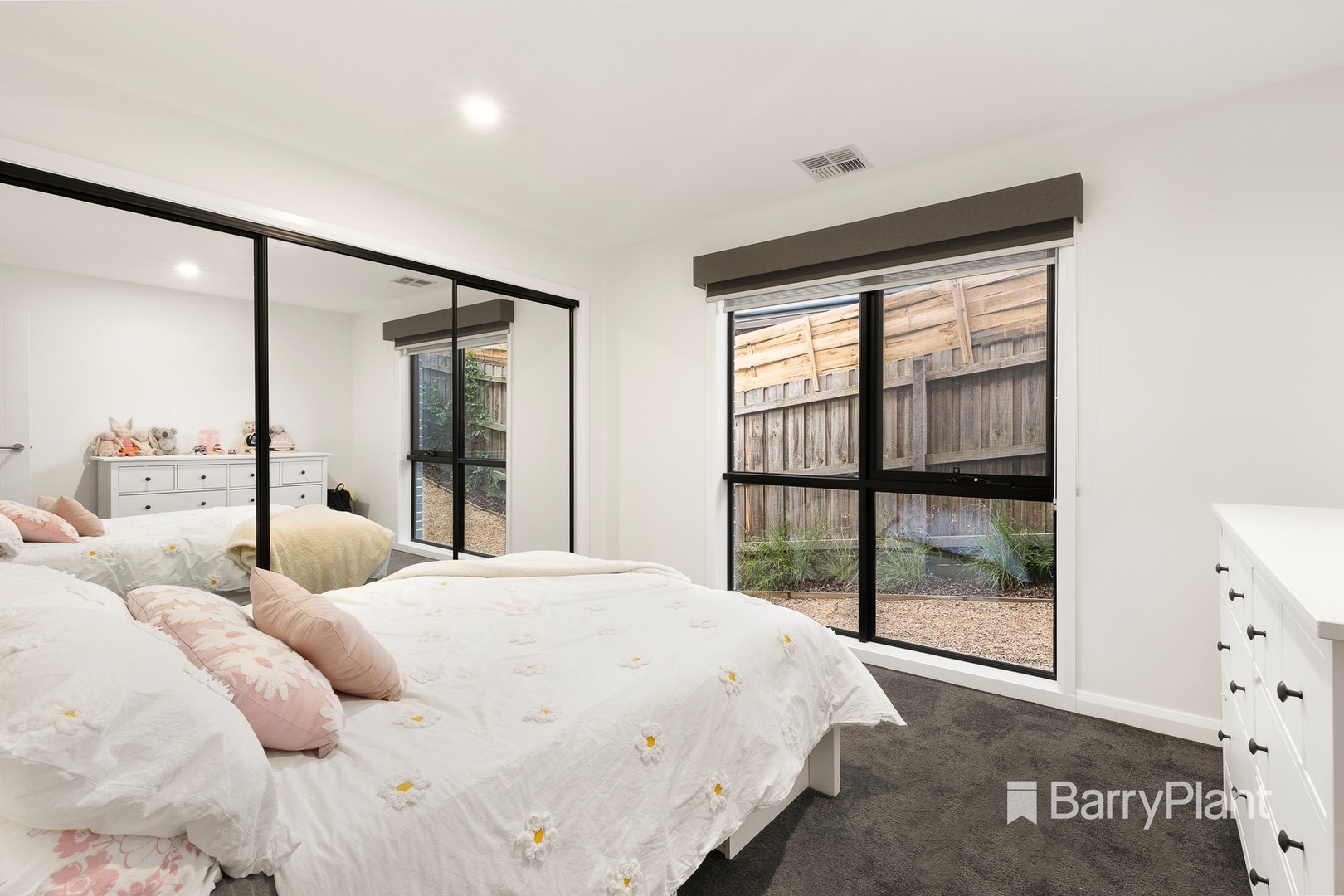 33A Swinburne Avenue, Mooroolbark, VIC 3138, Mooroolbark - Thumbnail 7