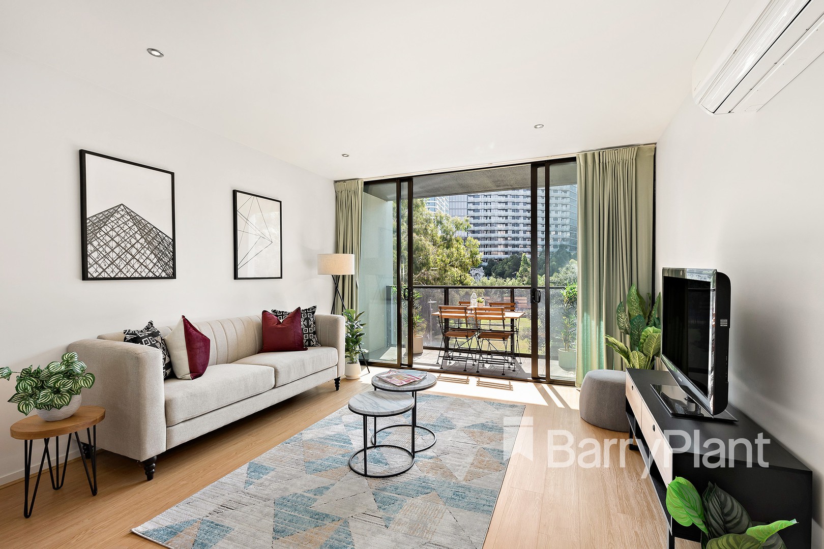 34/801 Bourke Street, Docklands, VIC 3008, Docklands - Thumbnail 3