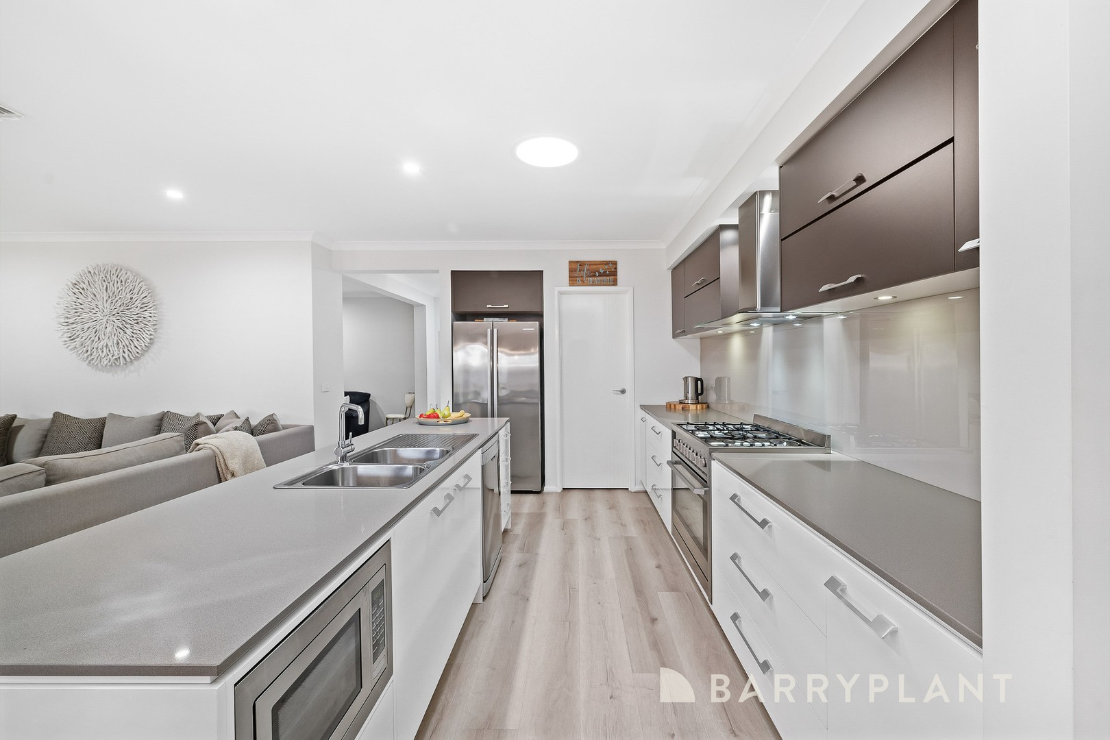 34 Alabaster Avenue, Cobblebank, VIC 3338, Cobblebank - Thumbnail 3