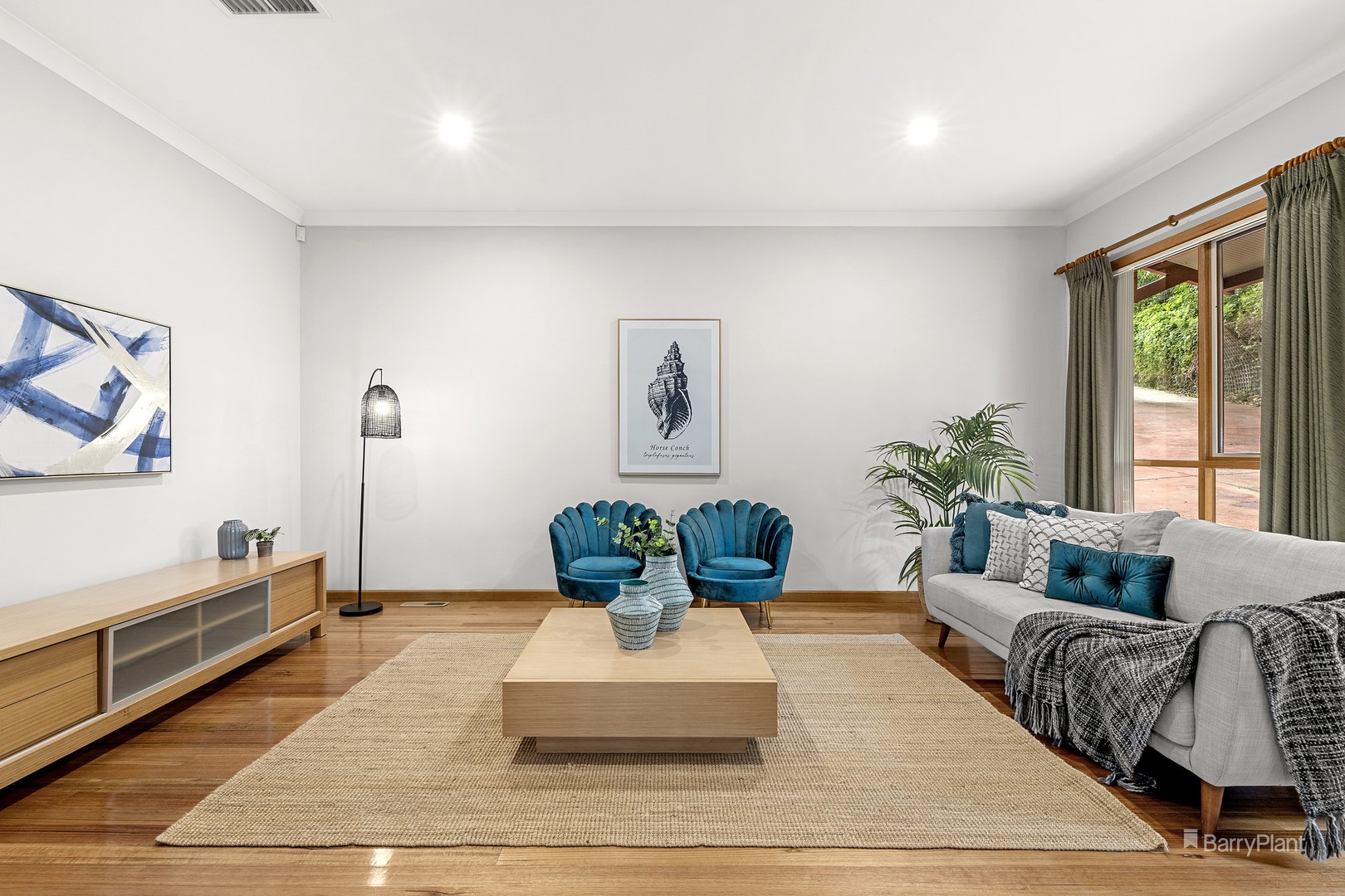 34 Albion CrescentGreensborough, VIC 3088, Greensborough - Thumbnail 2
