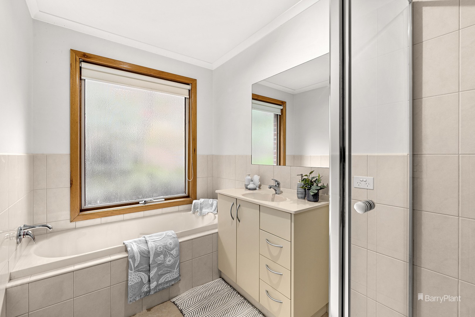 34 Albion CrescentGreensborough, VIC 3088, Greensborough - Thumbnail 8