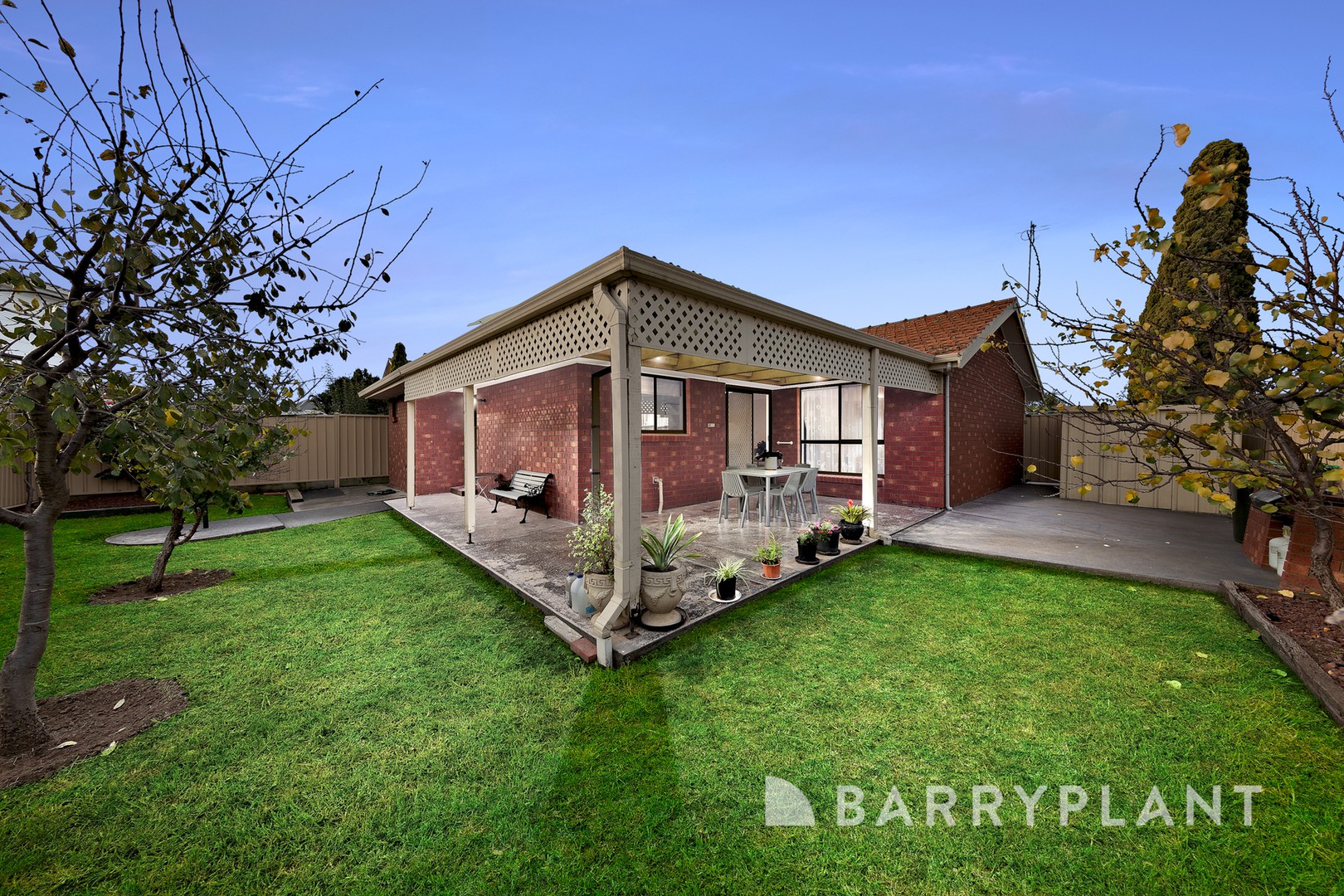 34 Aquanita Crescent, Keilor Downs, VIC 3038 - Thumbnail 2 - 03/06/2025