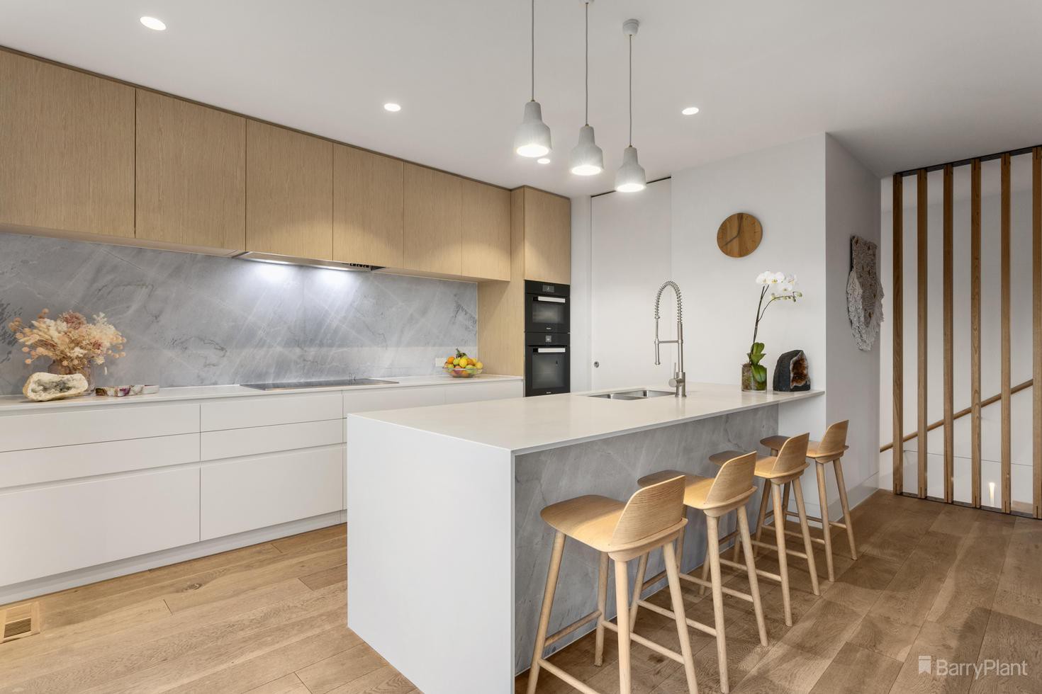 34 Ashford Street, Templestowe Lower, VIC 3107 - Thumbnail 2 - 23/02/2023