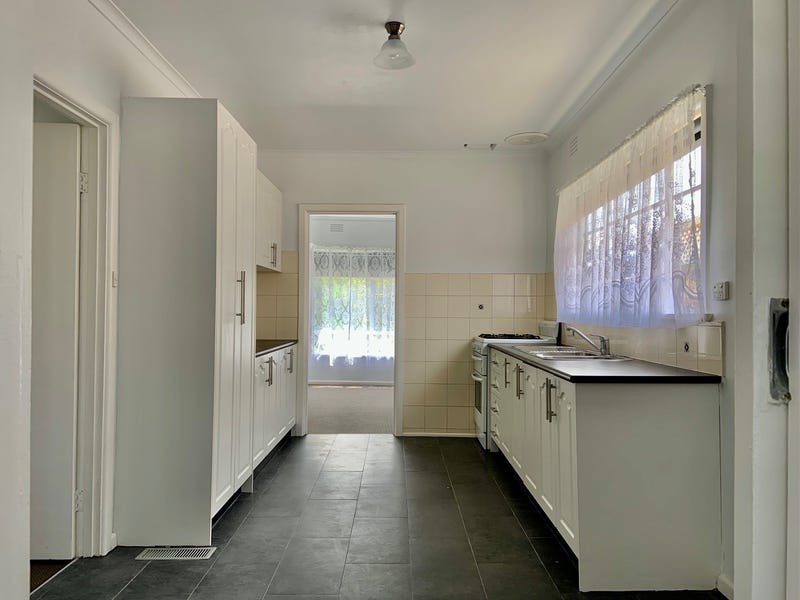 34 Avocet Street, Doncaster East, VIC 3109 - Thumbnail 1 - 13/03/2024