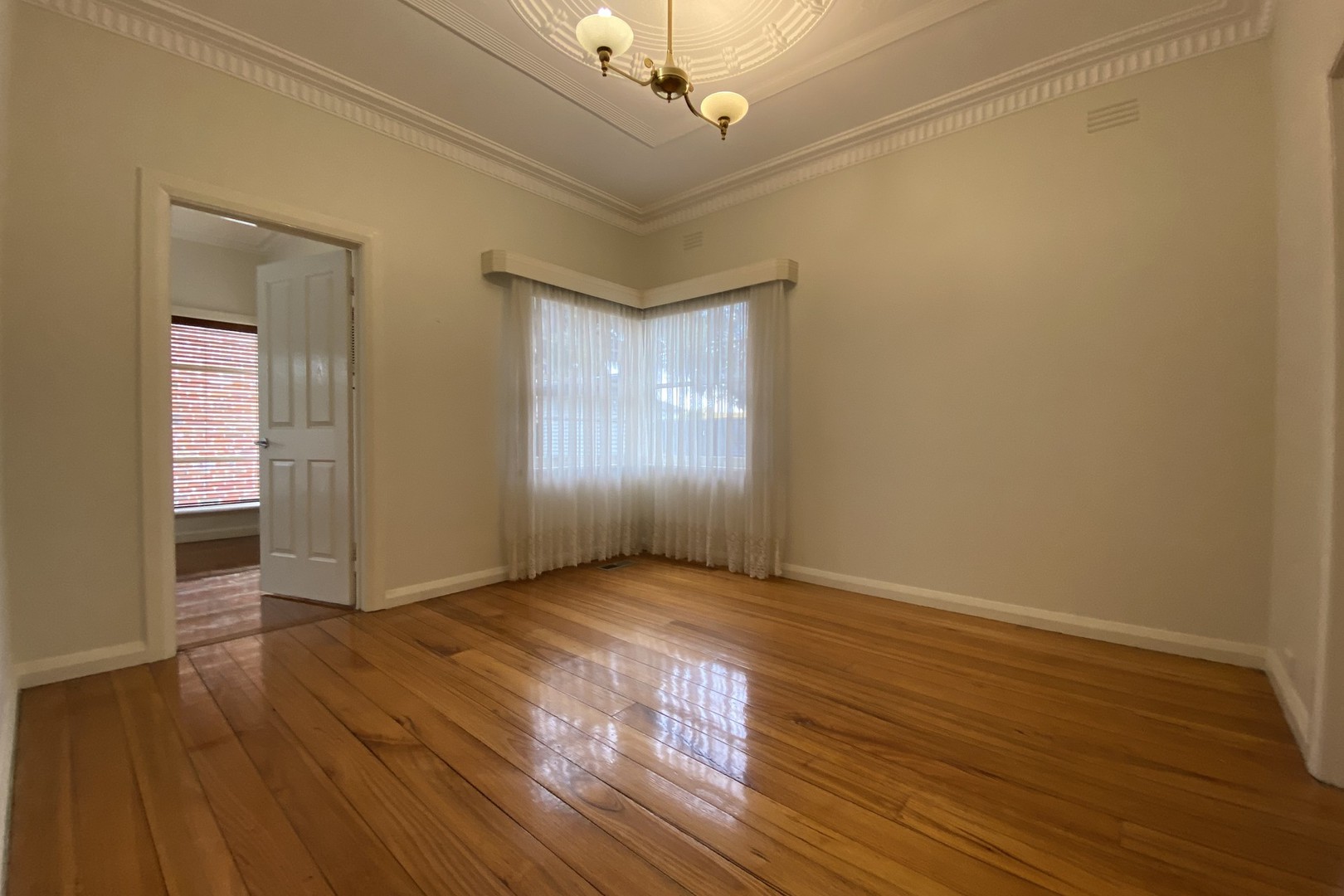 34 Balmoral Avenue, Pascoe Vale South, VIC 3044, Pascoe Vale South - Thumbnail 5