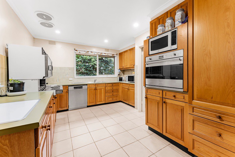 34 Barak Street, Bulleen, VIC 3105, Bulleen - Thumbnail 7