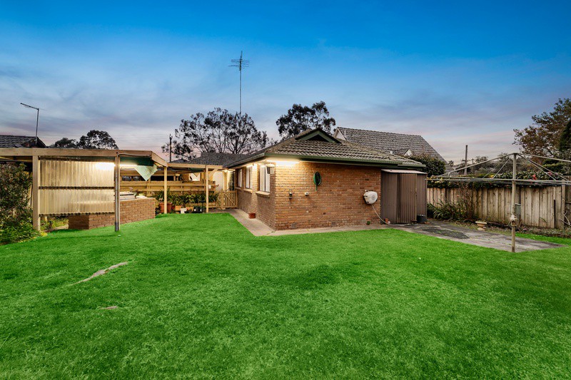 34 Barak Street, Bulleen, VIC 3105, Bulleen - Thumbnail 2