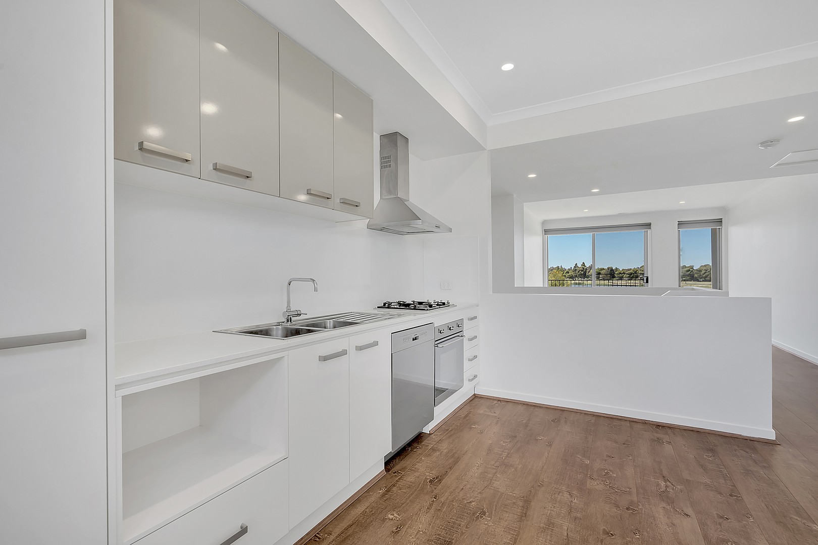 34 Bayano Way, Craigieburn, VIC 3064, Craigieburn - Thumbnail 3