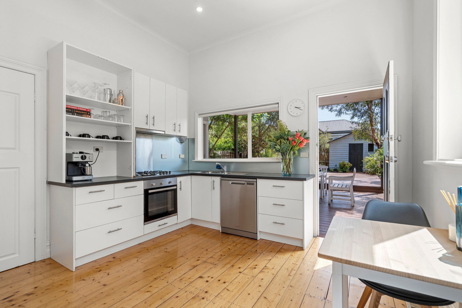 34 Bloom Street, Moonee Ponds, VIC 3039, Moonee Ponds - Thumbnail 3