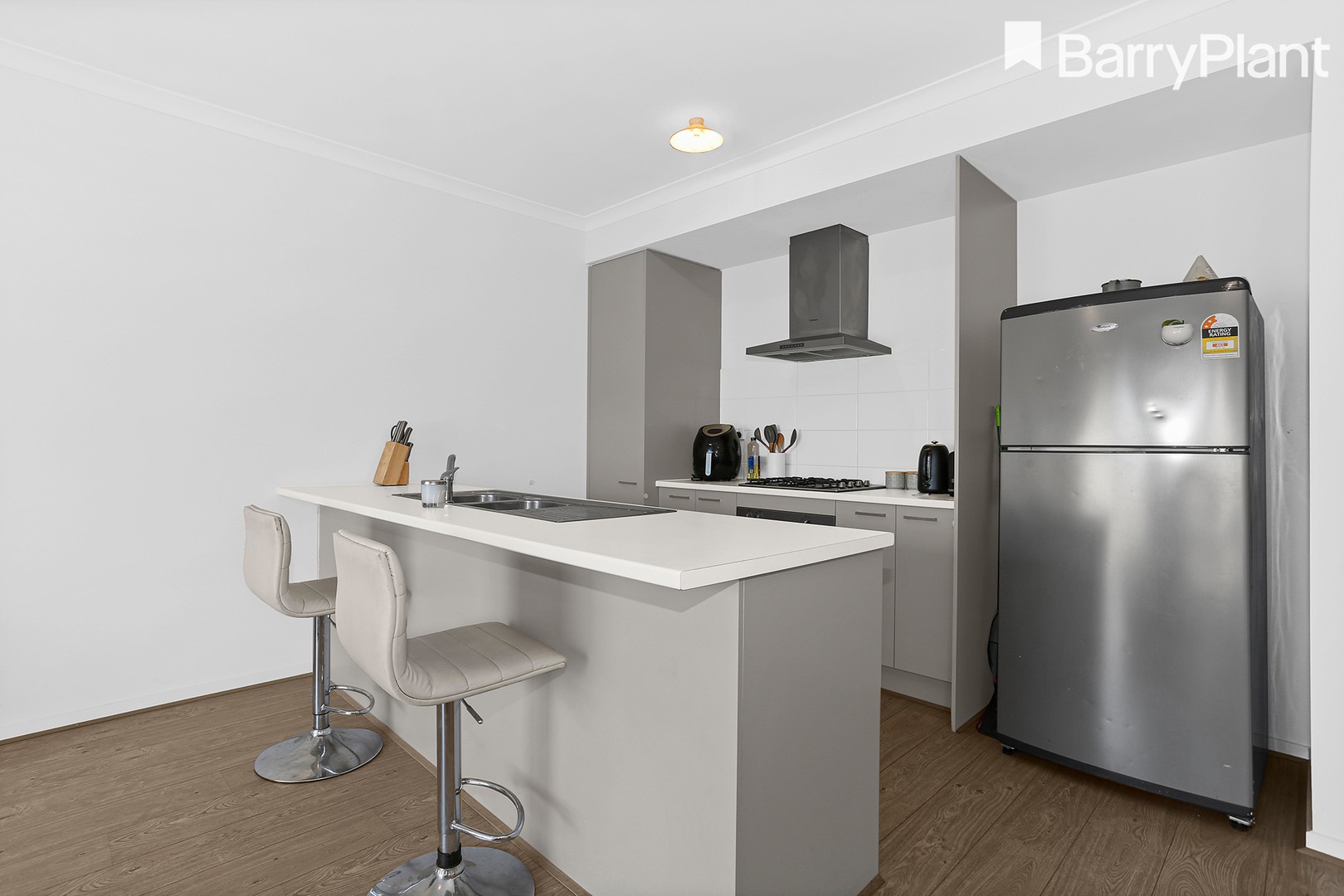 34 Bowling Avenue, Point Cook, VIC 3030, Point Cook - Thumbnail 2