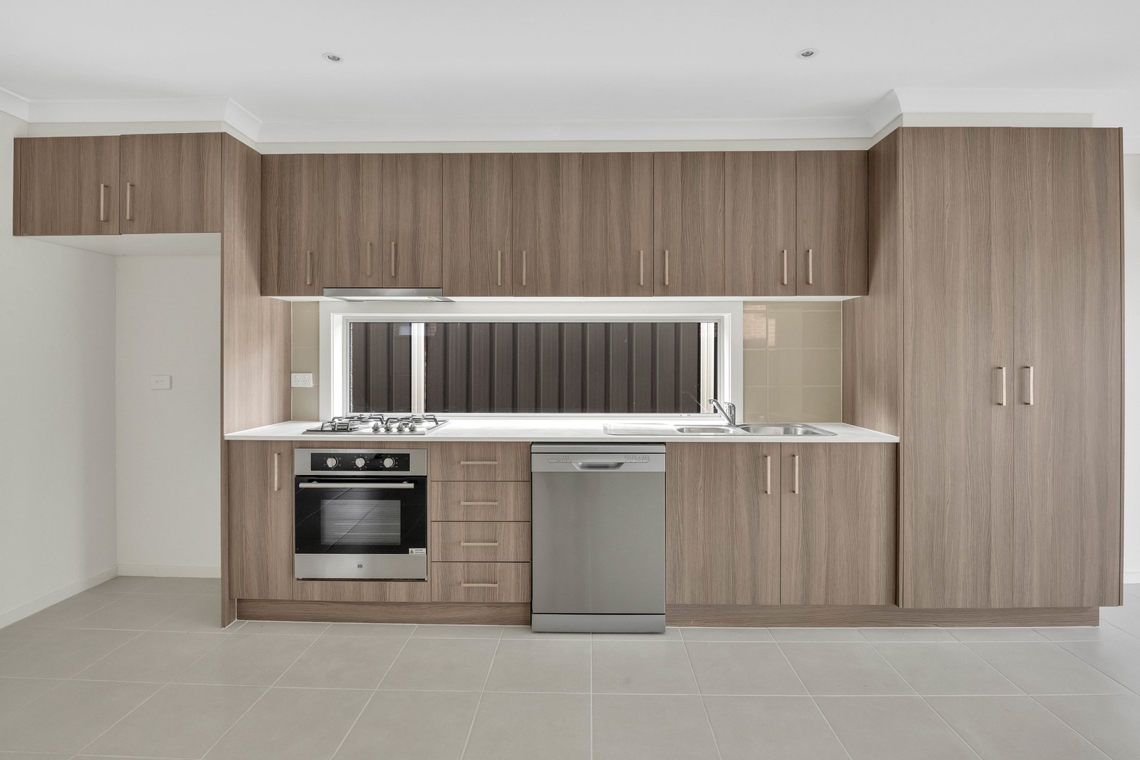 34 Brunswick Crescent, Craigieburn, VIC 3064, Craigieburn - Thumbnail 7