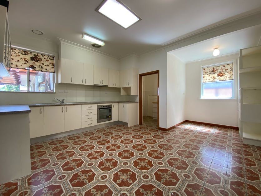 34 Campbell Street, Coburg, VIC 3058 - Thumbnail 2 - 04/11/2021