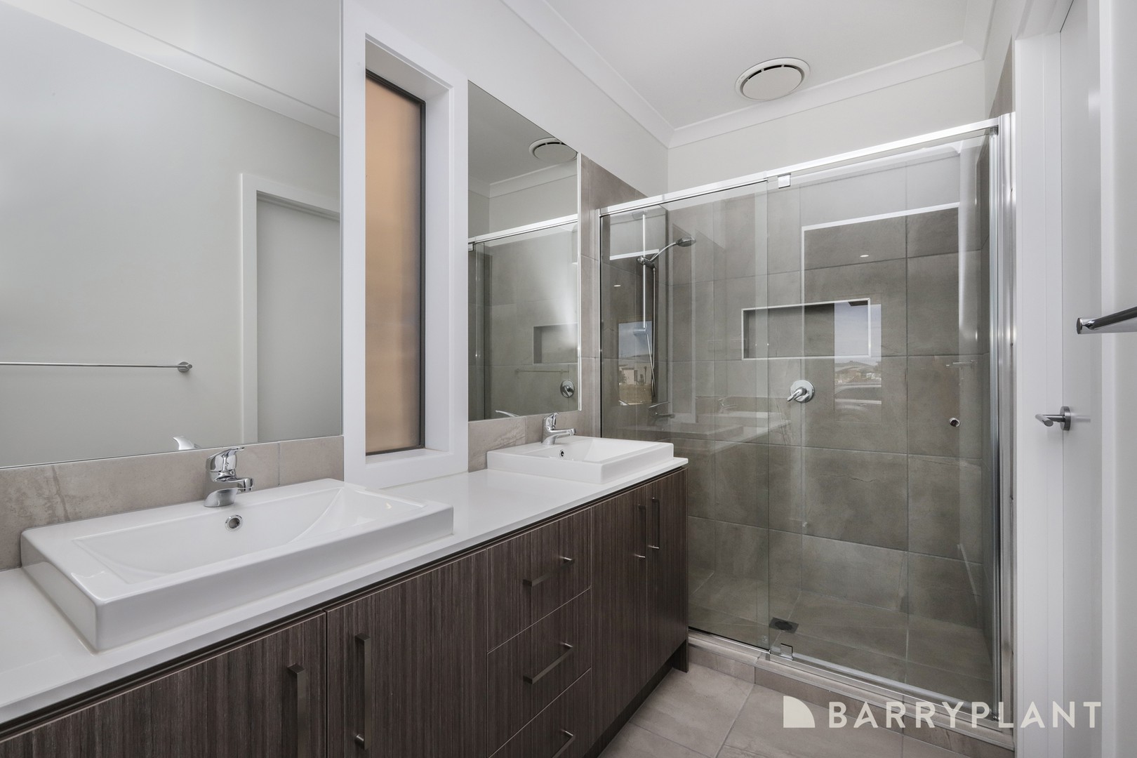 34 Cart  Road, Fraser Rise, VIC 3336, Fraser Rise - Thumbnail 4
