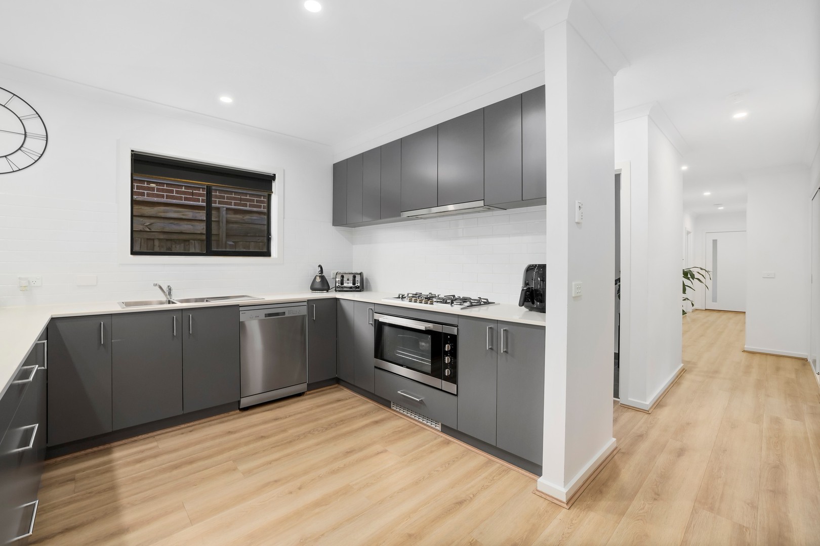 34 Cassinia Circuit, Tarneit, VIC 3029, Tarneit - Thumbnail 7
