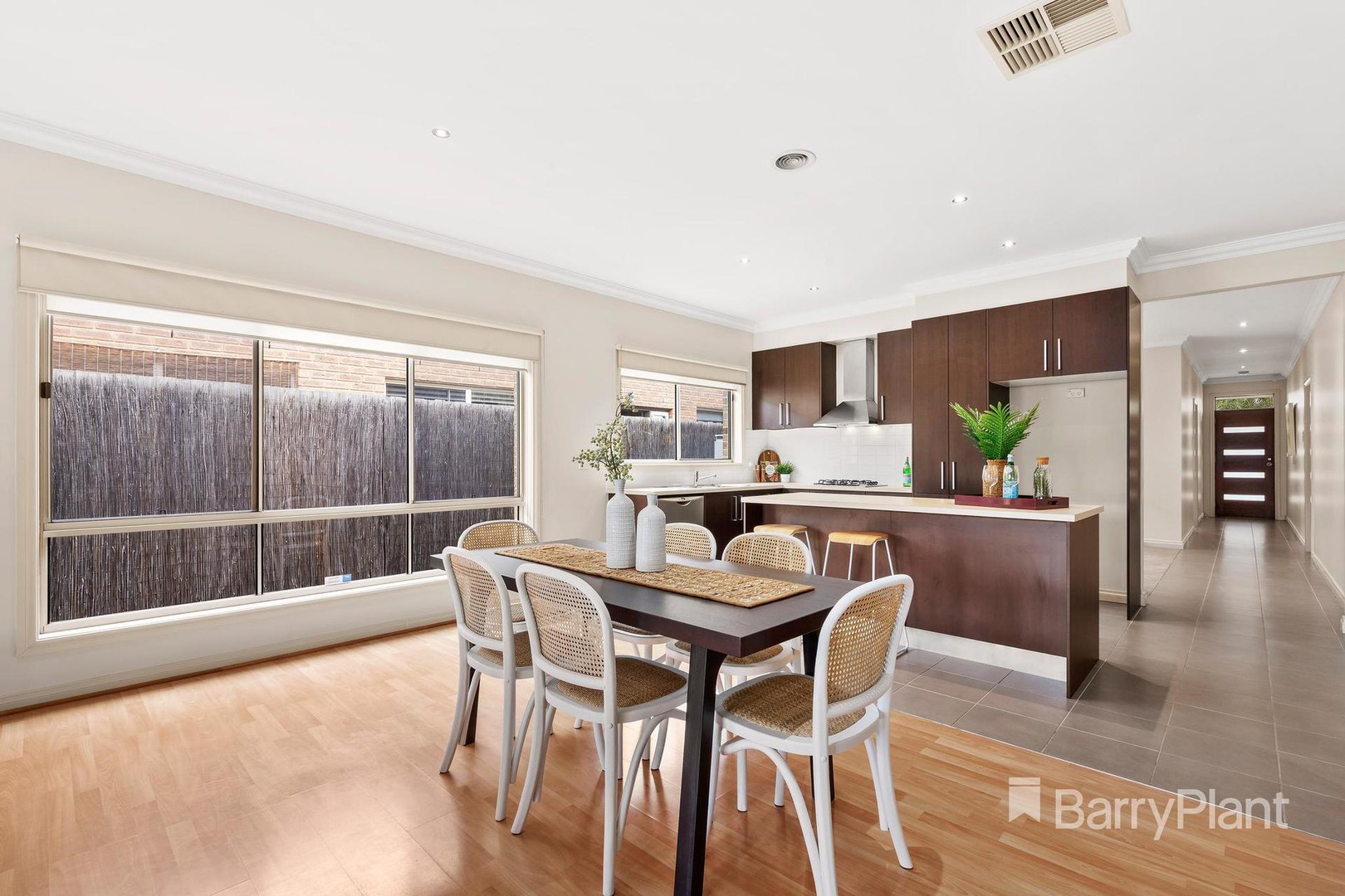 34 Chandler DriveSouth Morang, VIC 3752, South Morang - Thumbnail 5