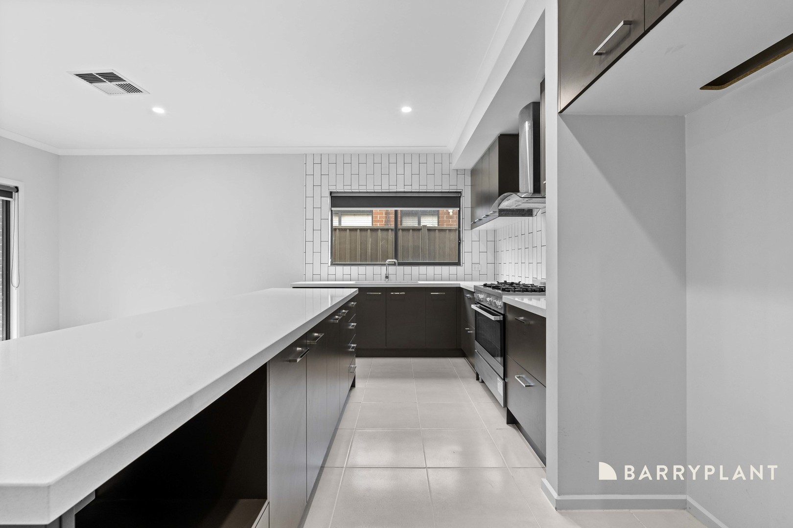 34 Chase Avenue, Wollert, VIC 3750, Wollert - Thumbnail 2