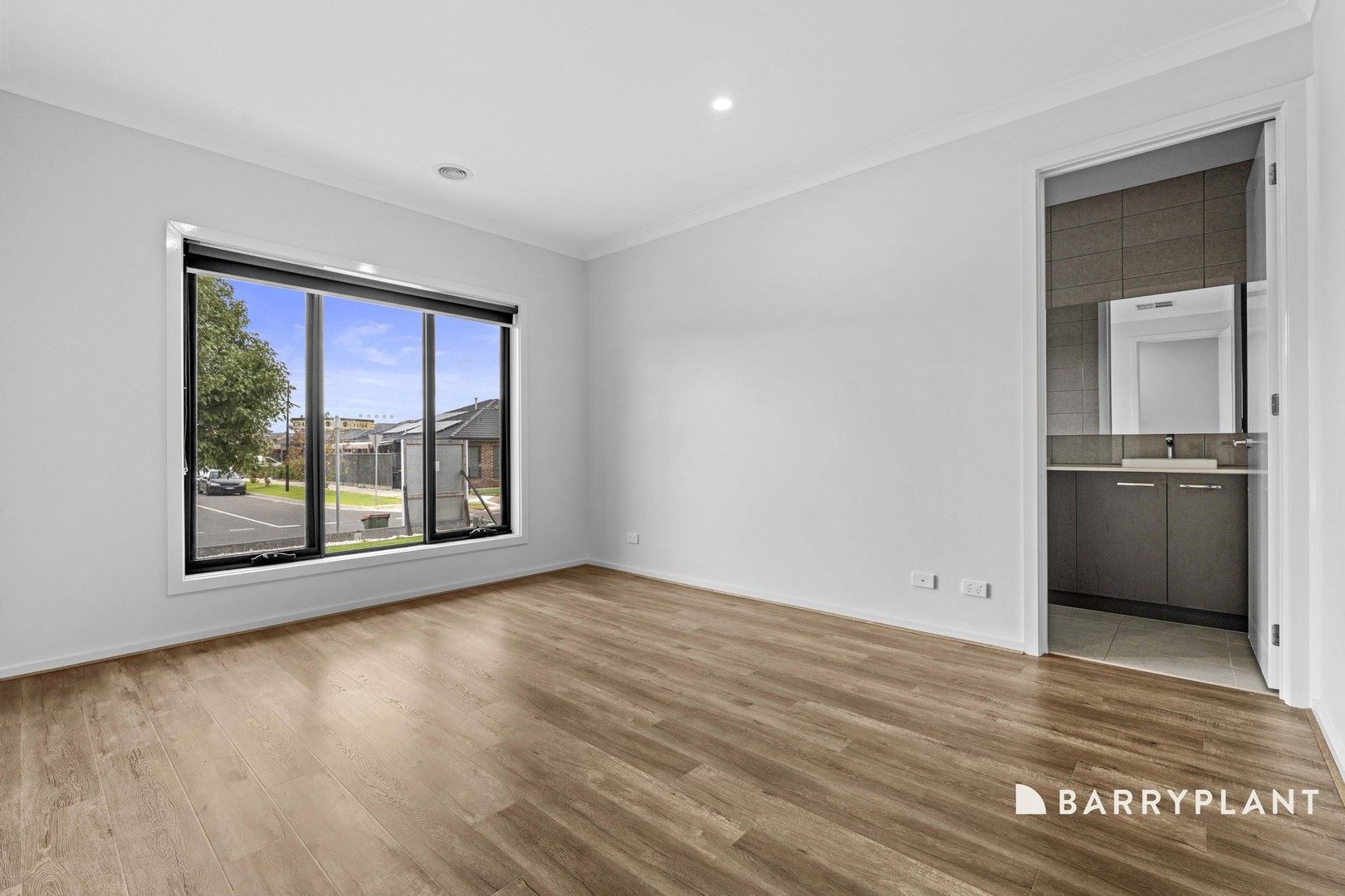 34 Chase Avenue, Wollert, VIC 3750, Wollert - Thumbnail 5