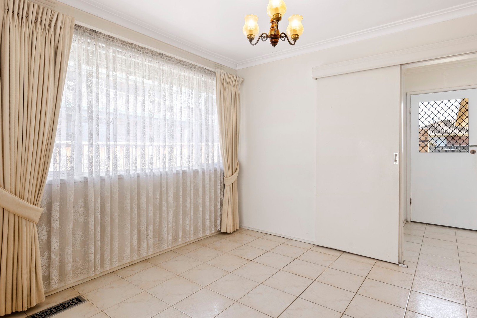 34 Coghlan Street, Niddrie, VIC 3042, Niddrie - Thumbnail 5