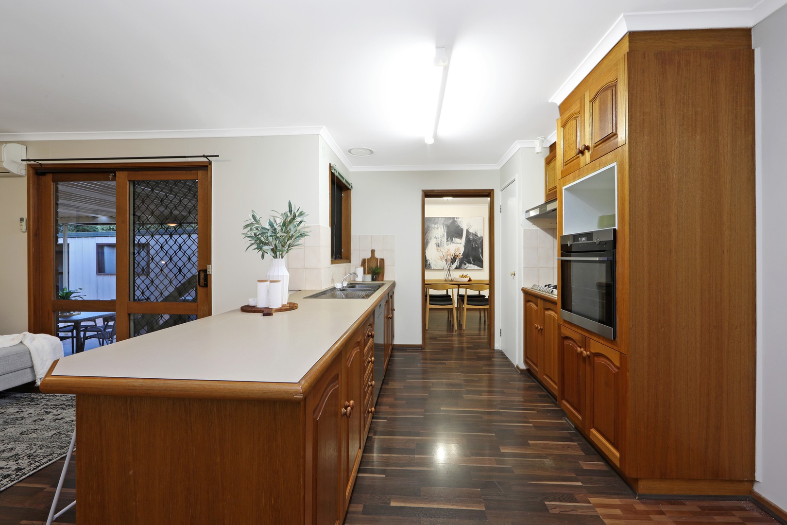 34 Colorado Crescent, Rowville, VIC 3178, Rowville - Thumbnail 2