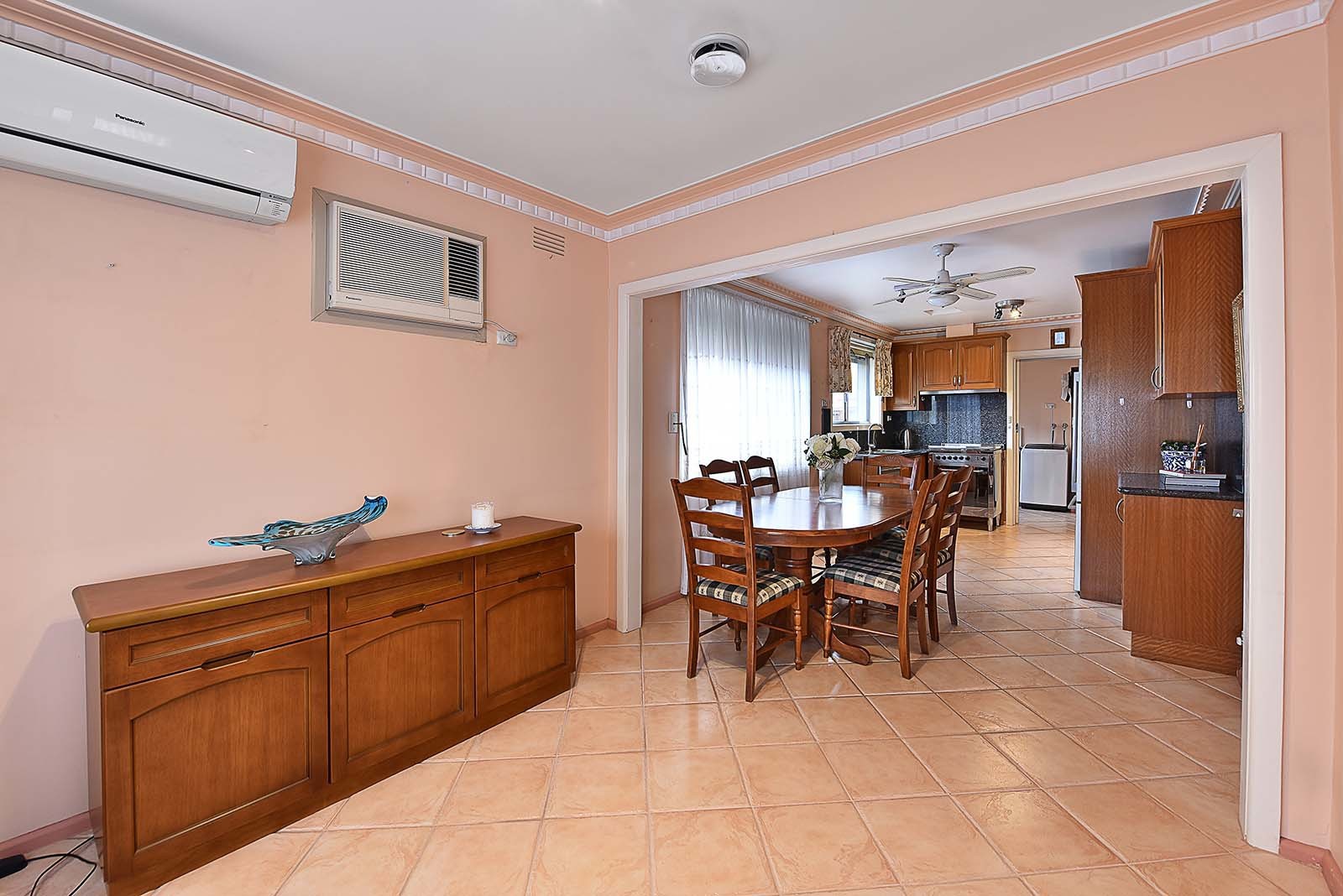 34 Compton Street, Reservoir, VIC 3073, Reservoir - Thumbnail 4