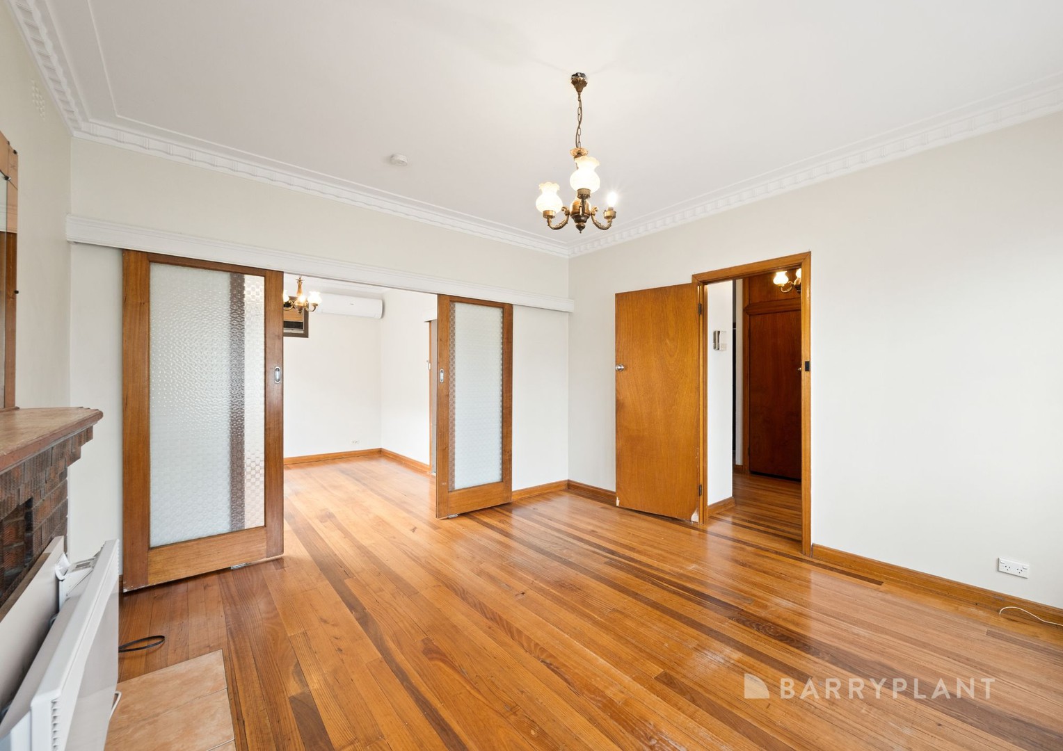 34 Coonans Road, Pascoe Vale South, VIC 3044 - Thumbnail 1 - 11/08/2026