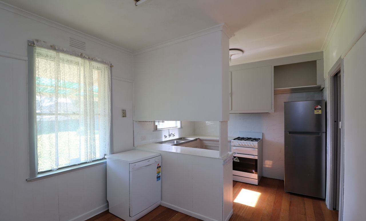 34 Dearborn Parade, Corio, VIC 3214, Corio - Thumbnail 2