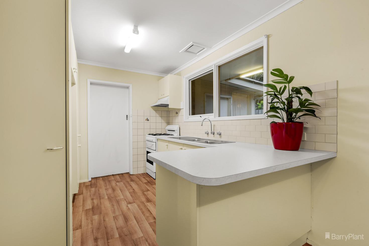 34 Devon Drive, Doncaster East, VIC 3109, Doncaster East - Thumbnail 5