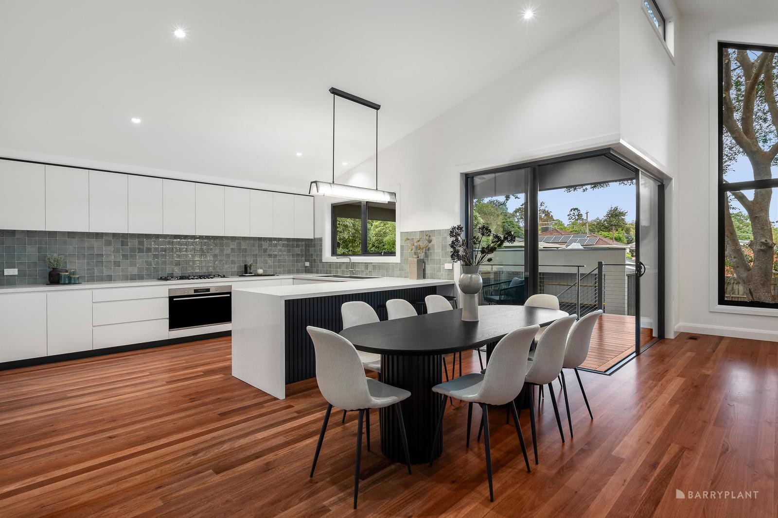 34 Diane Crescent, Viewbank, VIC 3084, Viewbank - Thumbnail 5