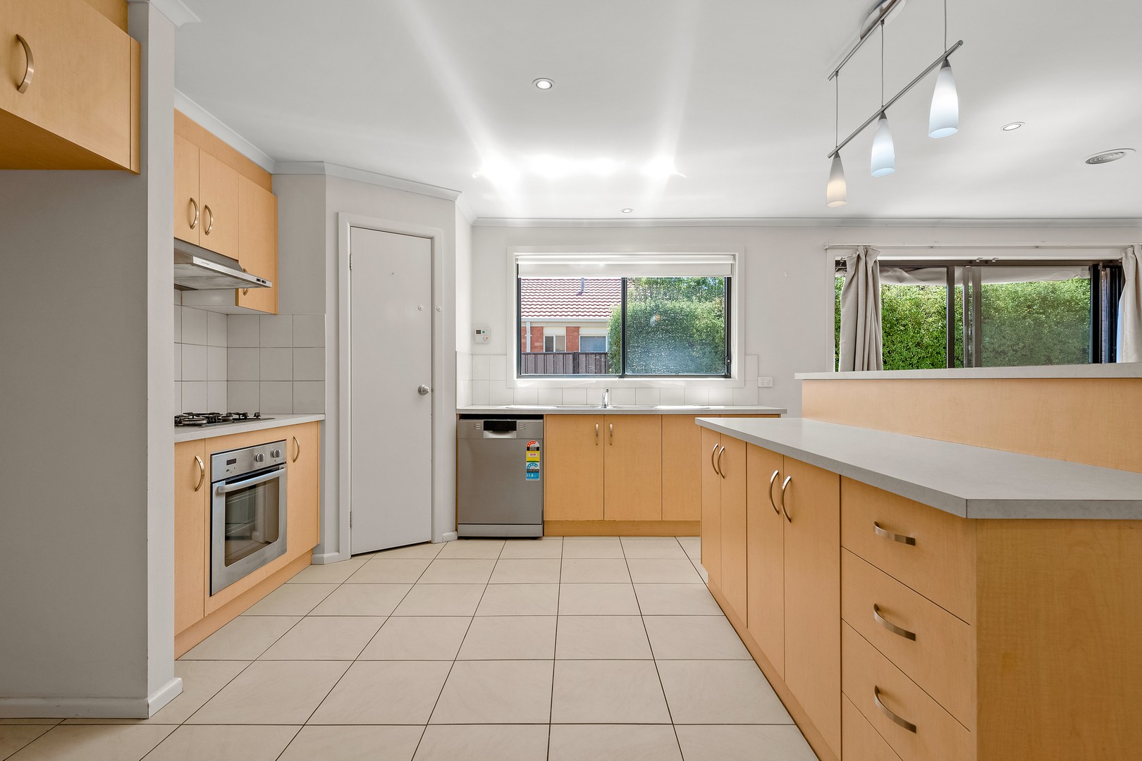 34 Drysdale Crescent, Point Cook, VIC 3030, Point Cook - Thumbnail 8