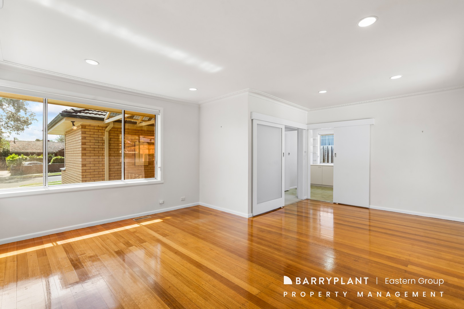 34 Esdale Street, Blackburn, VIC 3130, Blackburn - Thumbnail 3