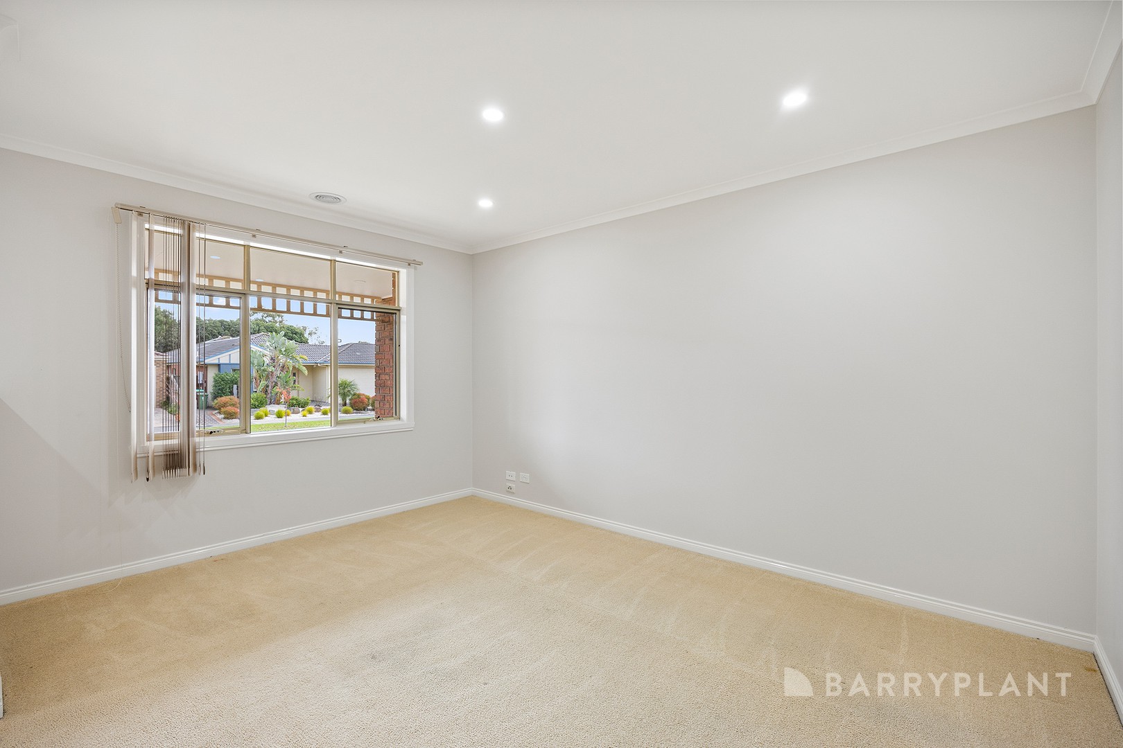 34 Eucumbene Drive, Berwick, VIC 3806, Berwick - Thumbnail 5