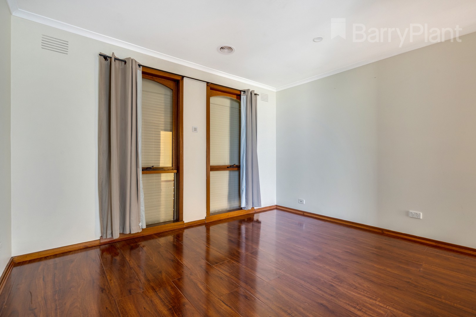 34 Falcon Street, Thomastown, VIC 3074, Thomastown - Thumbnail 3