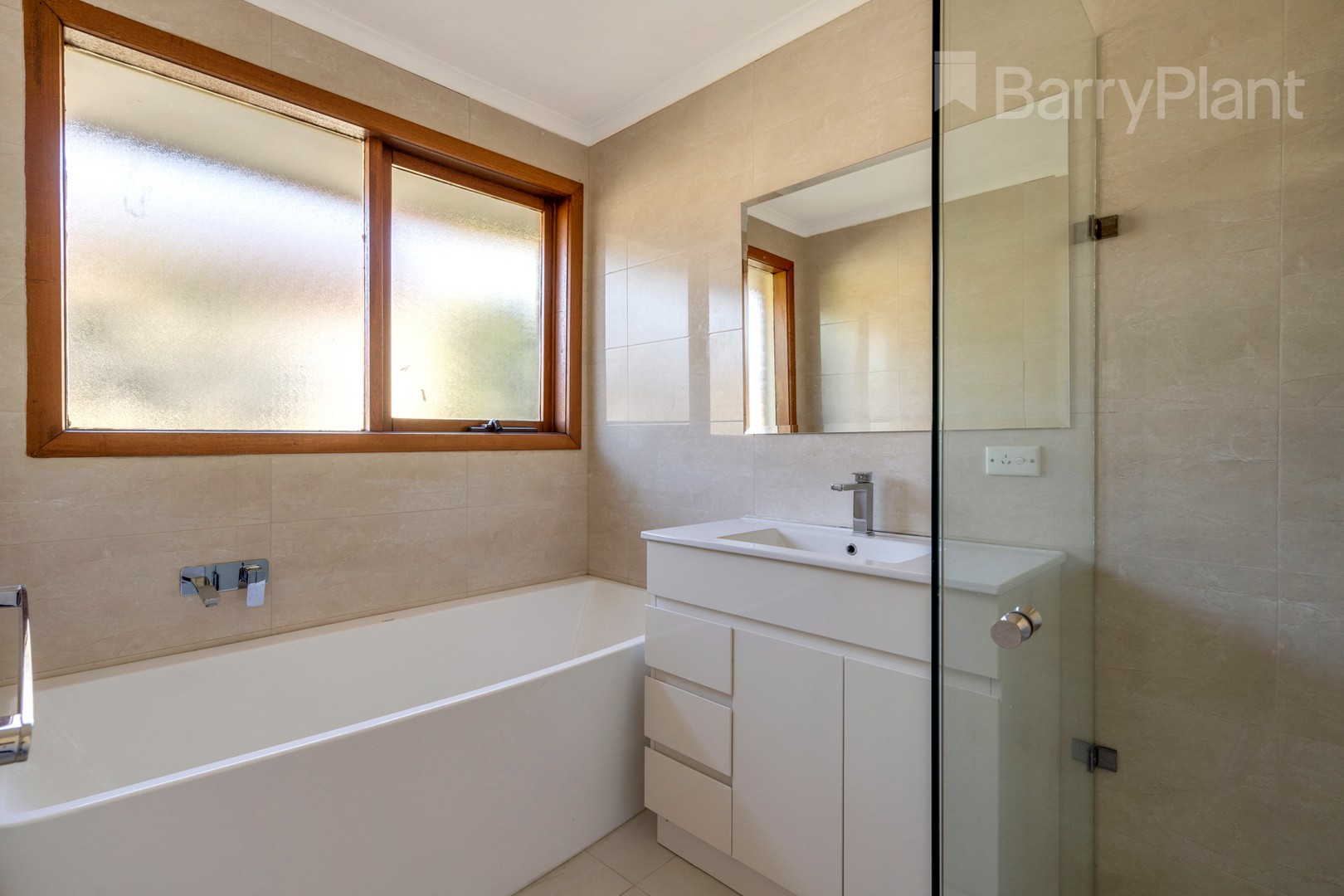 34 Falcon Street, Thomastown, VIC 3074, Thomastown - Thumbnail 6