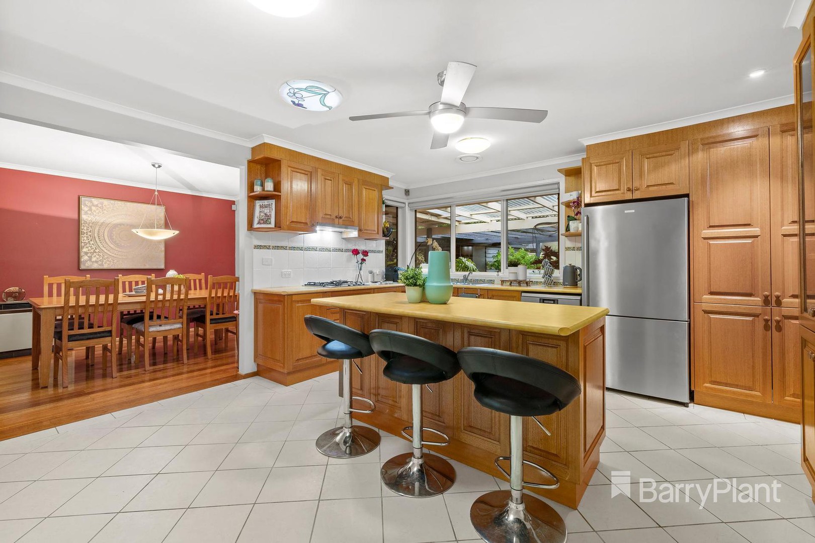 34 Garden Grove DriveMill Park, VIC 3082, Mill Park - Thumbnail 3