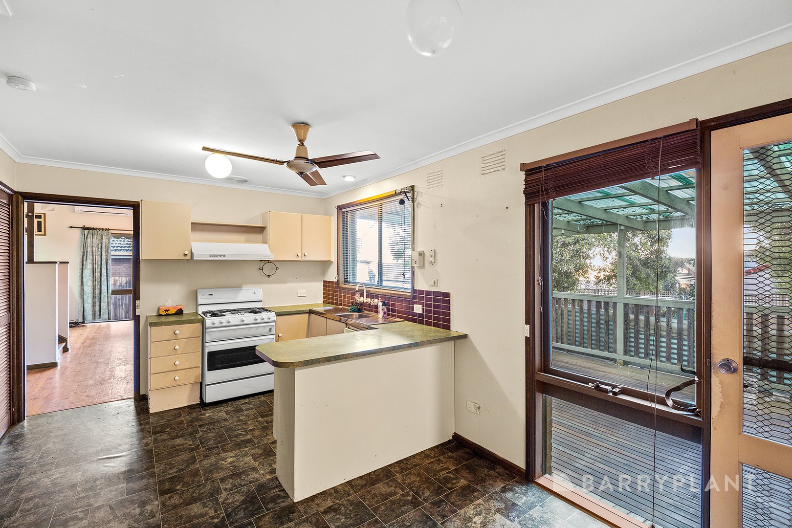 34 Gardenia Street, Pakenham, VIC 3810 - Thumbnail 2 - 16/07/2024