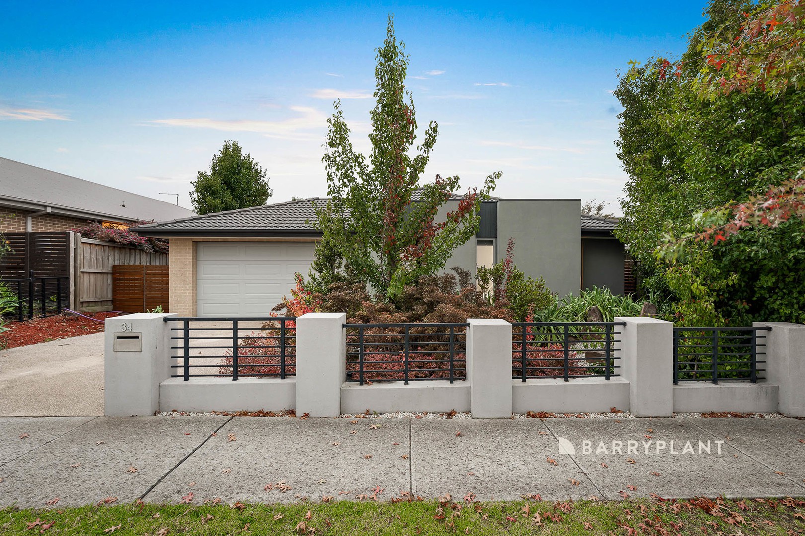 34 Grandvue Boulevard, Pakenham, VIC 3810 - Thumbnail 1 - 16/07/2025