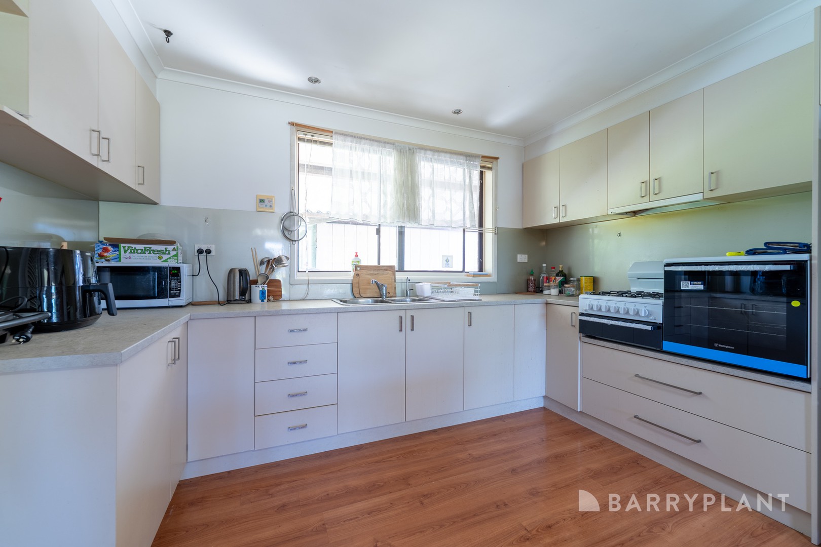 34 Hall Street, Epping, VIC 3076, Epping - Thumbnail 6