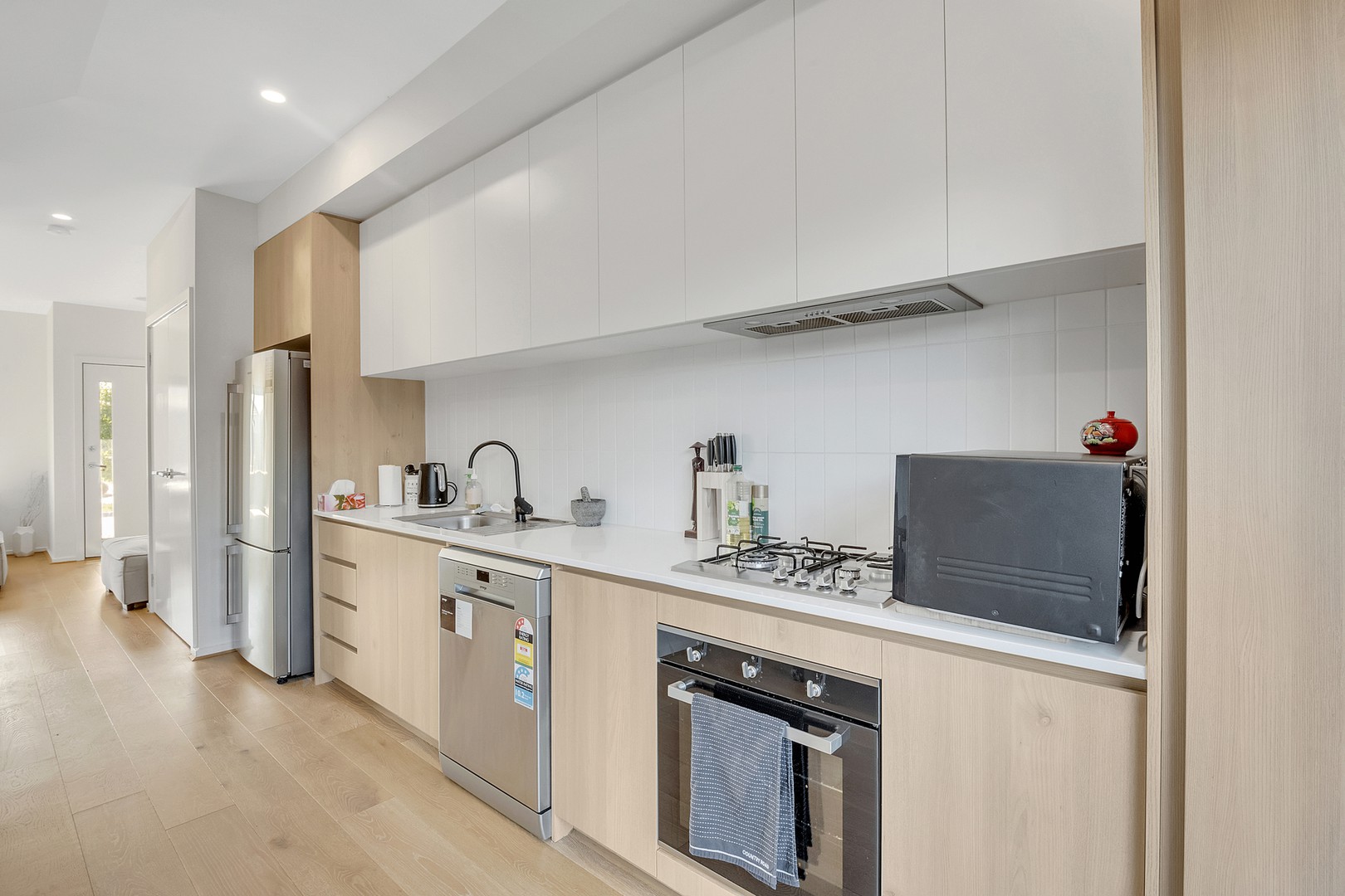 34 Hawkesbury Drive, Donnybrook, VIC 3064, Donnybrook - Thumbnail 2