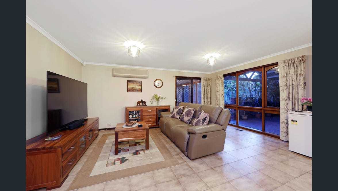 34 Howe Avenue, Dandenong North, VIC 3175, Dandenong North - Thumbnail 2