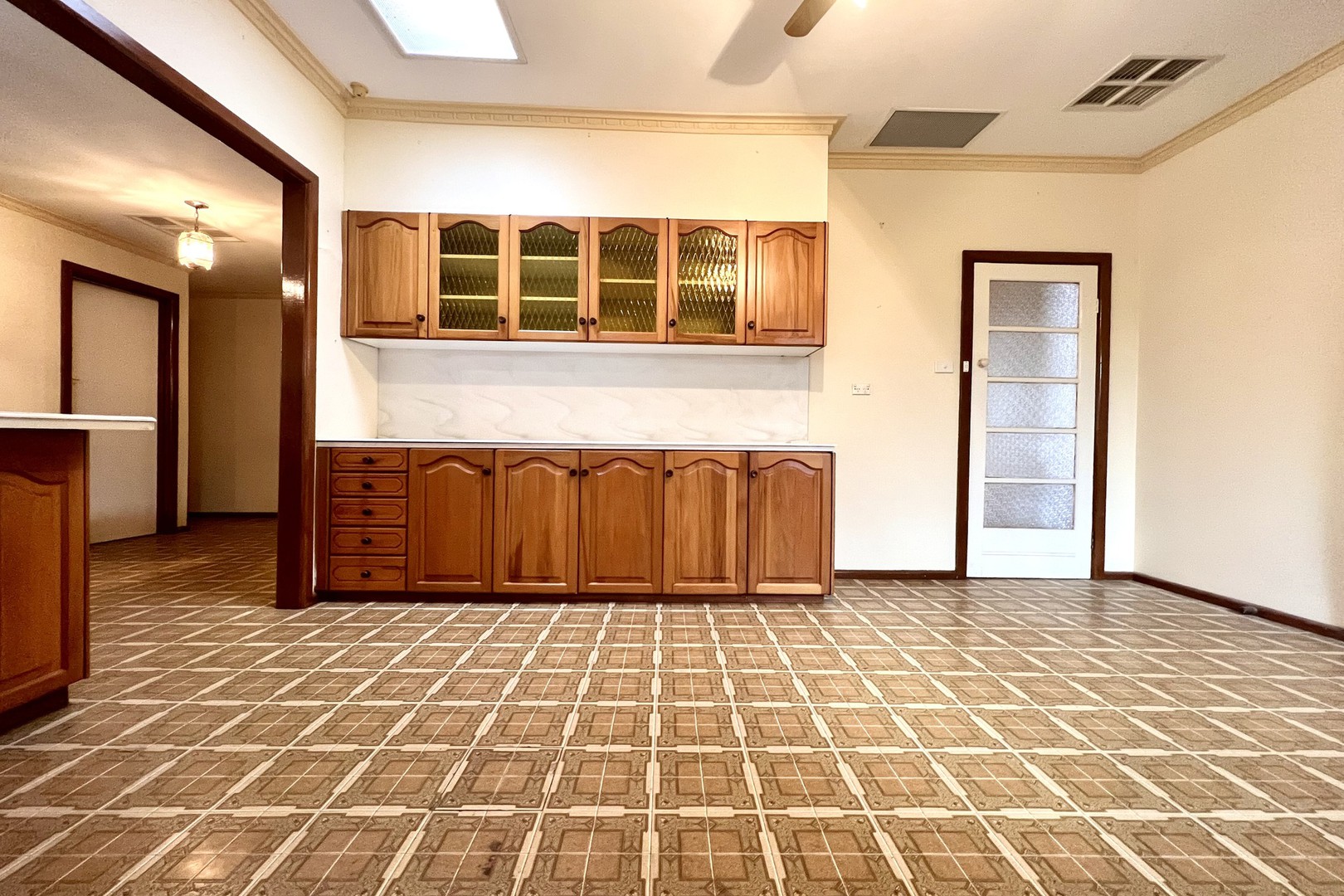 34 Hutchinson Street, Mildura, VIC 3500 - Thumbnail 1 - 14/04/2022