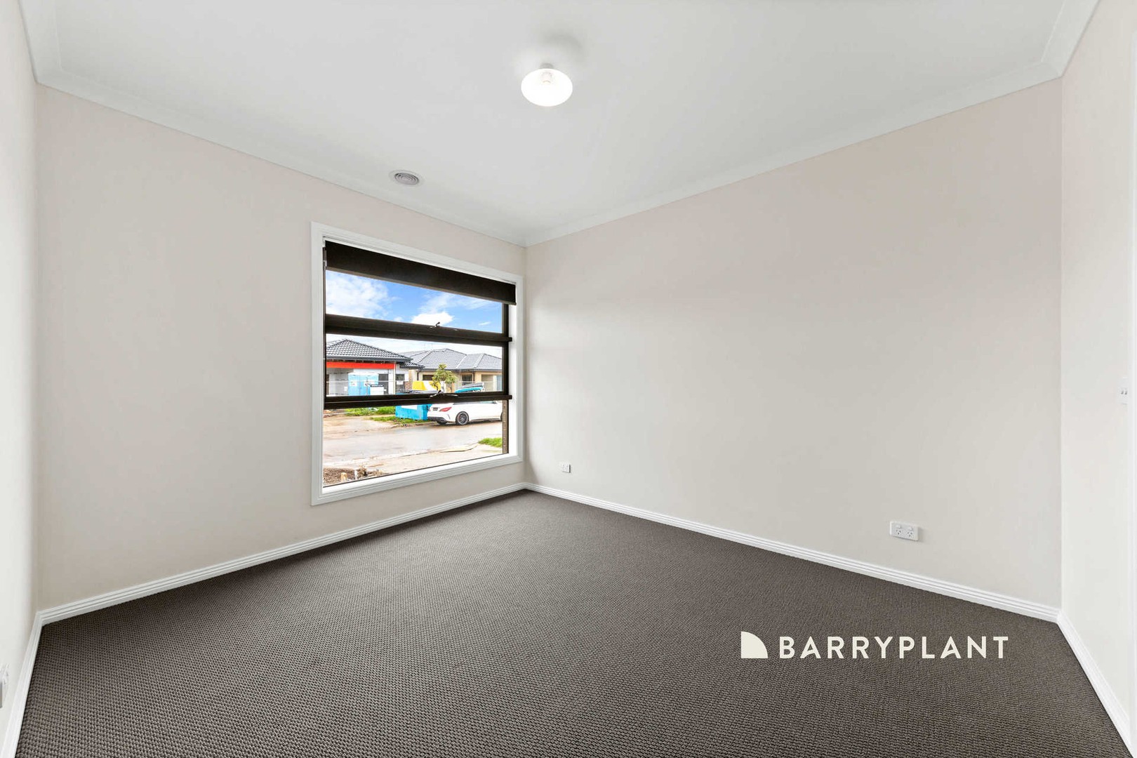 34 Ironstone Street, Cranbourne East, VIC 3977, Cranbourne East - Thumbnail 6