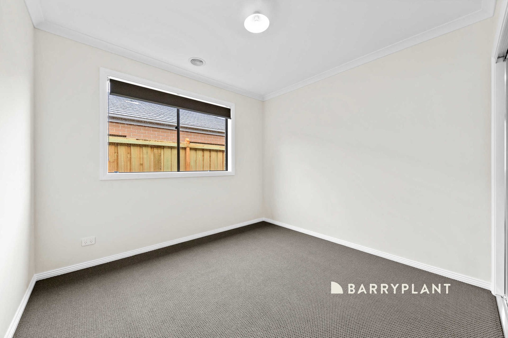 34 Ironstone Street, Cranbourne East, VIC 3977, Cranbourne East - Thumbnail 7